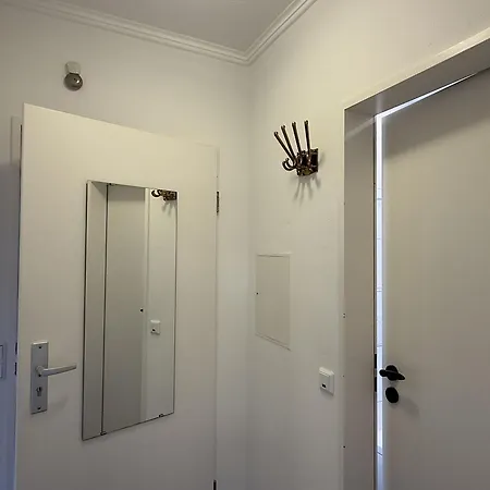 Apartment Moin - *